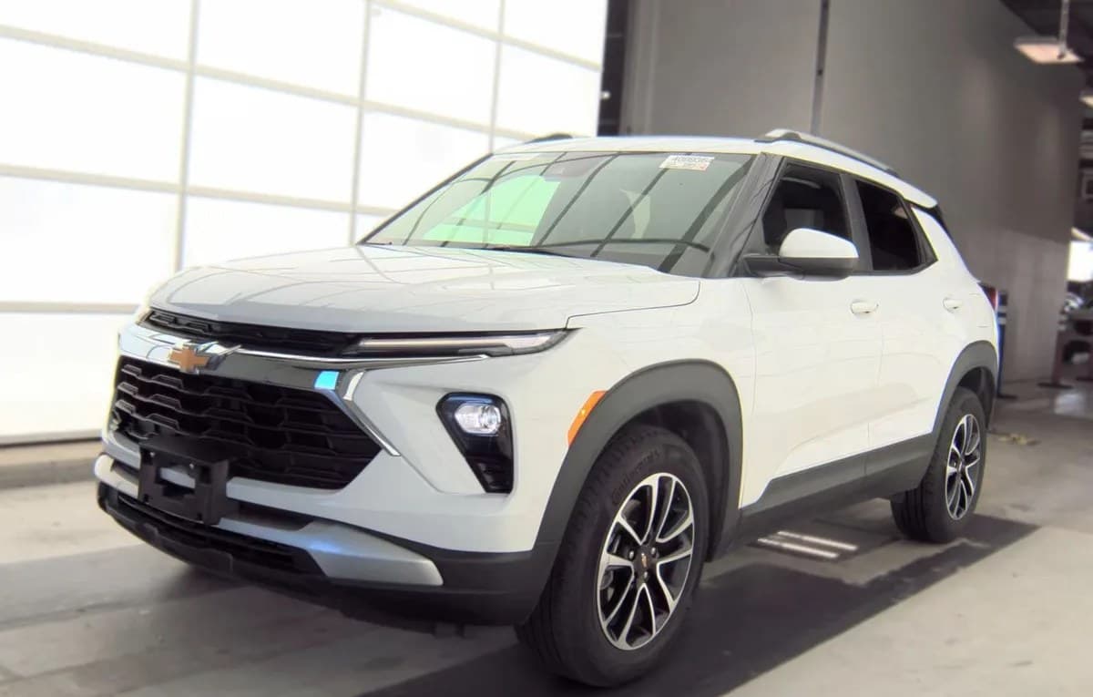 2025 CHEVROLET TRAILBLAZER LT 2