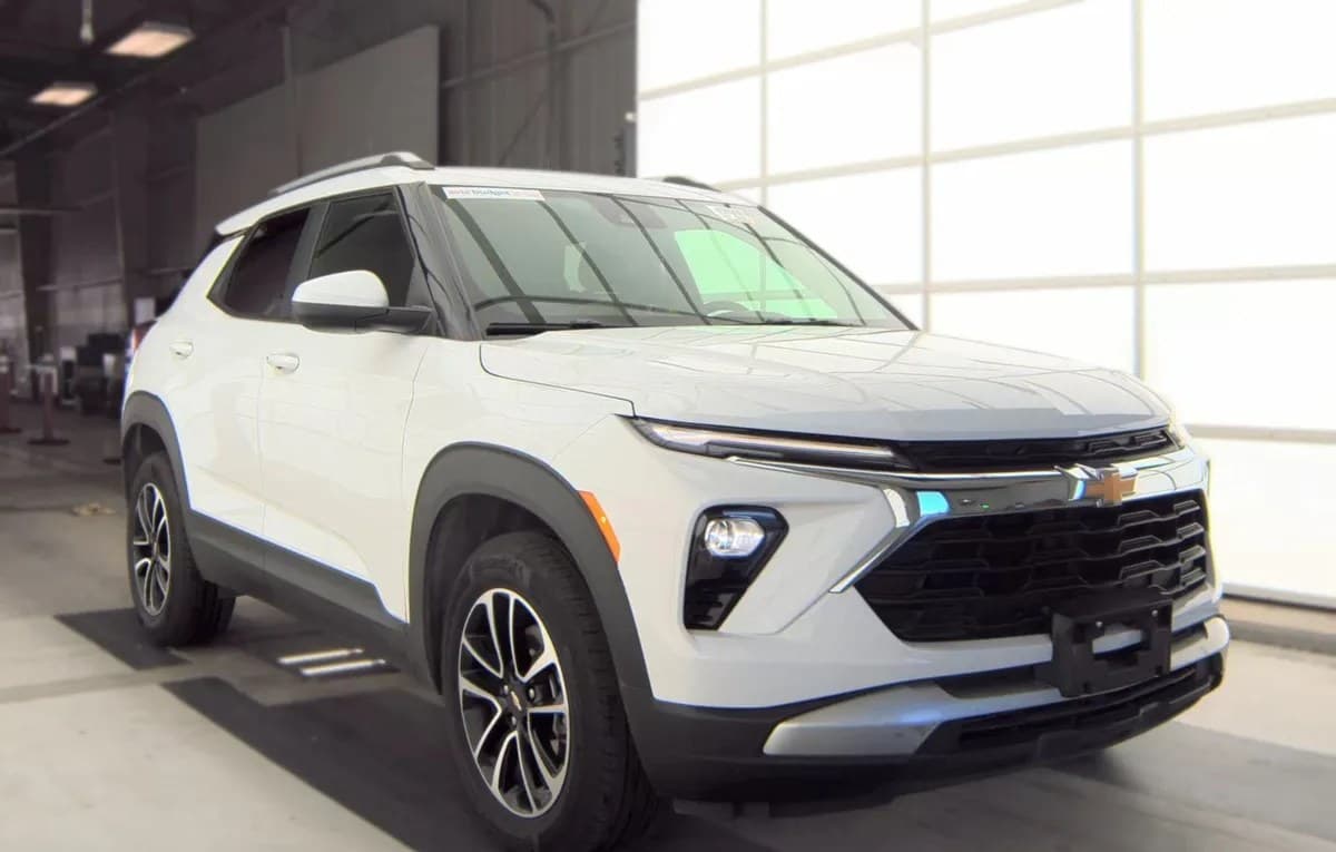 2025 CHEVROLET TRAILBLAZER LT 4