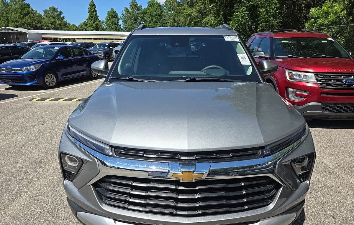 2025 CHEVROLET TRAILBLAZER LT 3