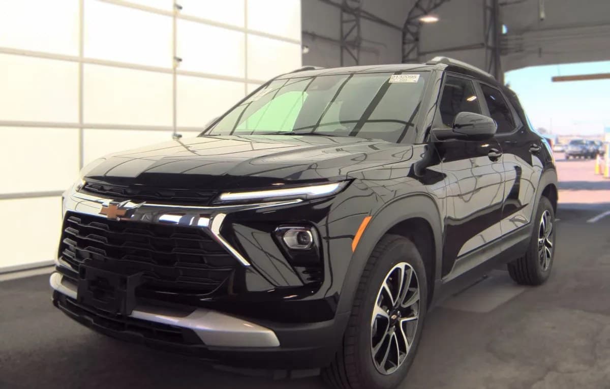 2025 CHEVROLET TRAILBLAZER LT 2
