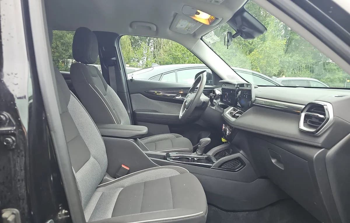 2025 CHEVROLET TRAILBLAZER LT 5