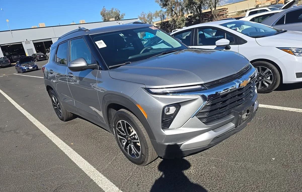 2025 CHEVROLET TRAILBLAZER LT 4