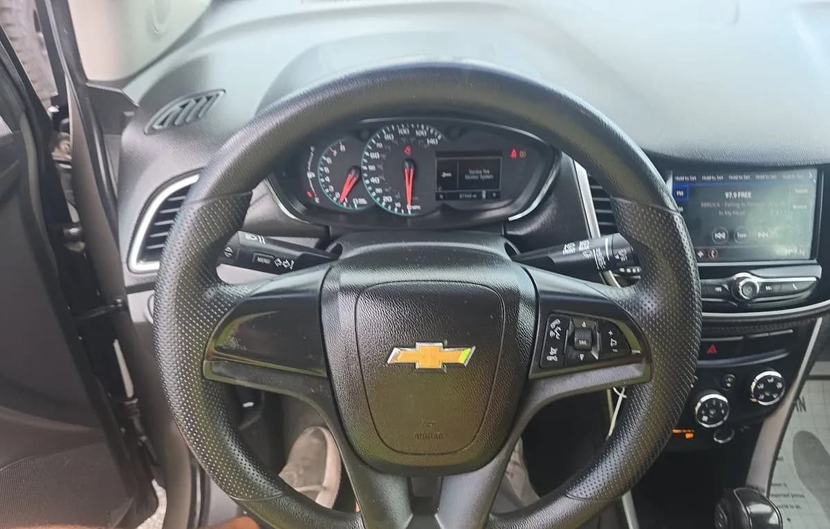 2021 CHEVROLET TRAX LS 7