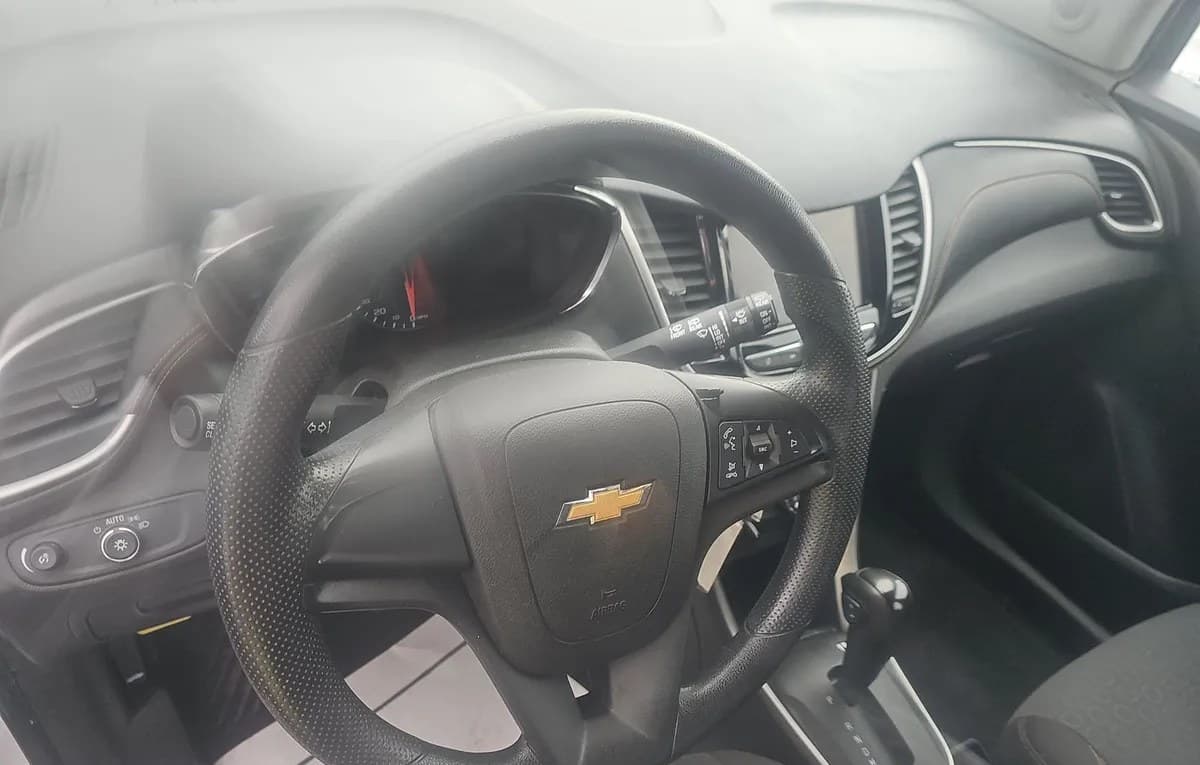 2018 CHEVROLET TRAX LS 7
