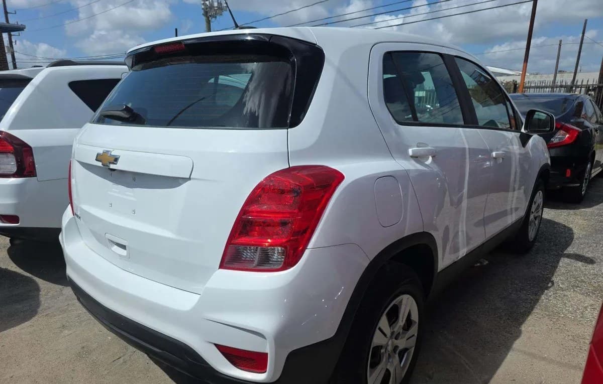 2017 CHEVROLET TRAX LS 4