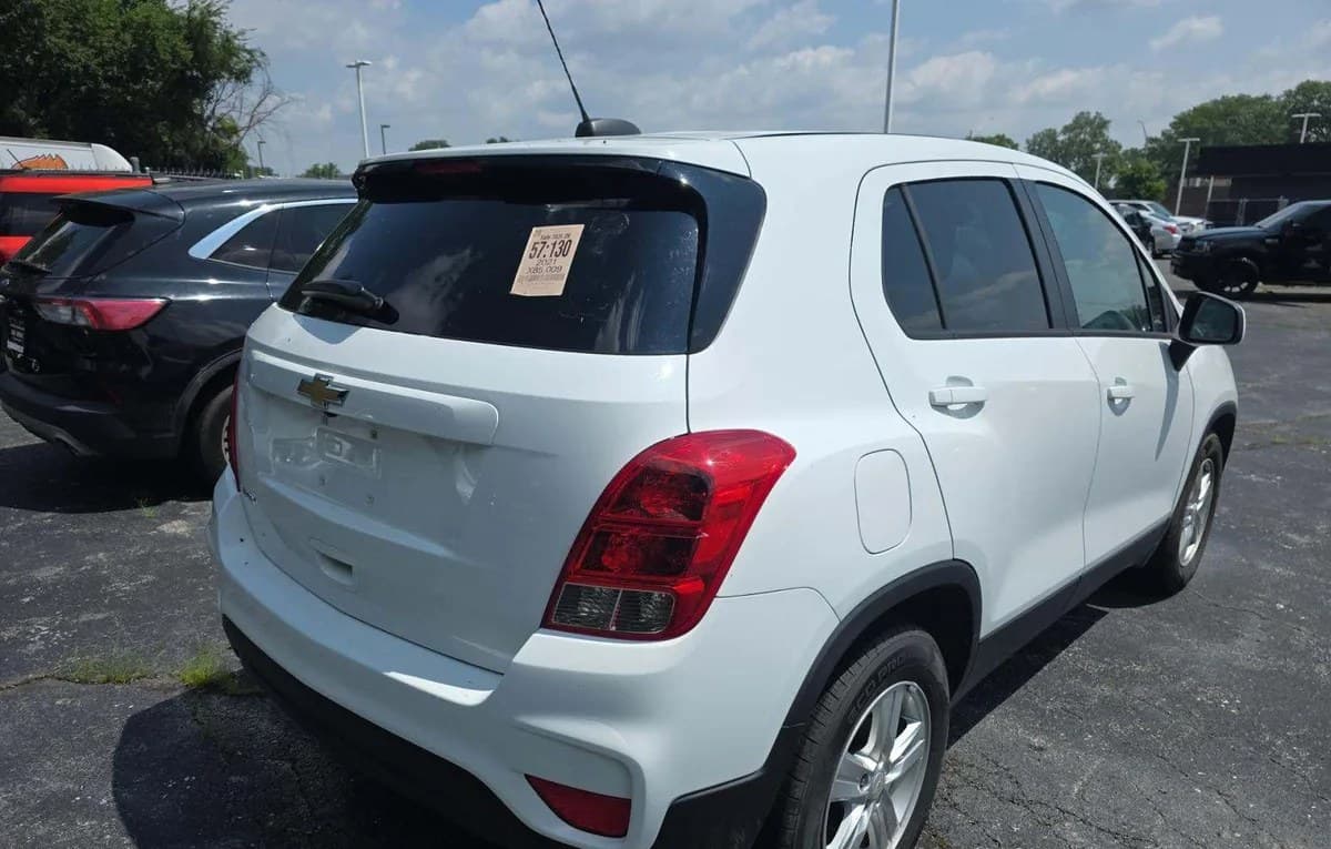 2021 CHEVROLET TRAX LS 4