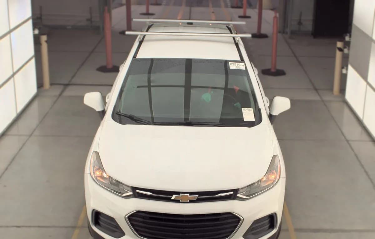 2020 CHEVROLET TRAX LS 2