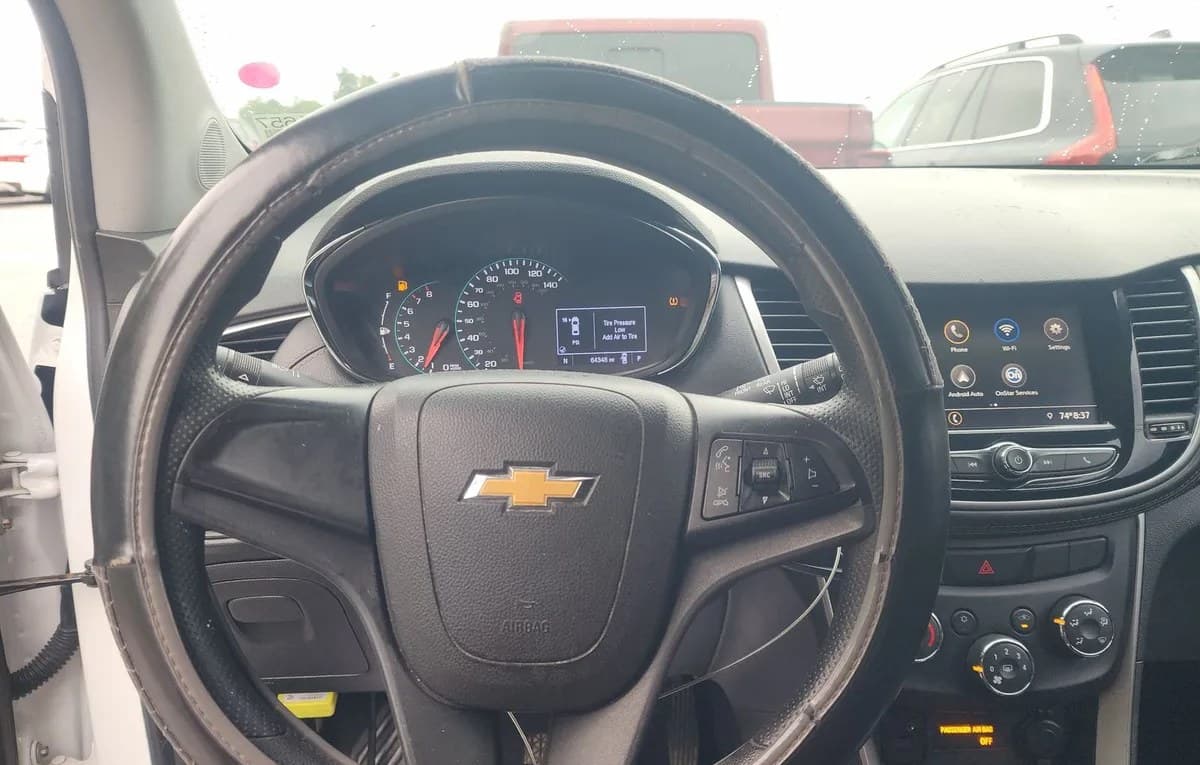2020 CHEVROLET TRAX LS 6