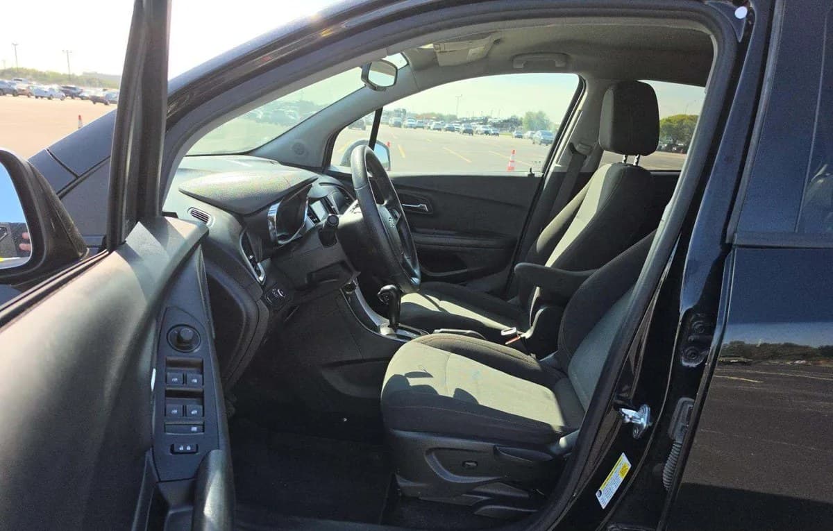 2021 CHEVROLET TRAX LS 1LS 4