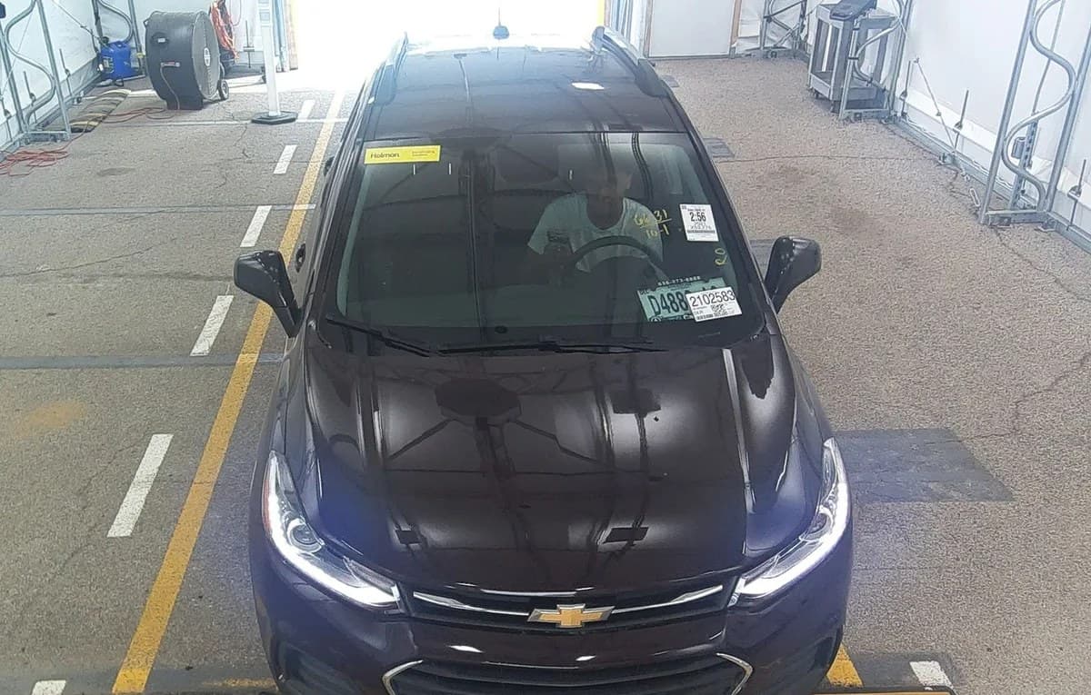 2021 CHEVROLET TRAX LT 3
