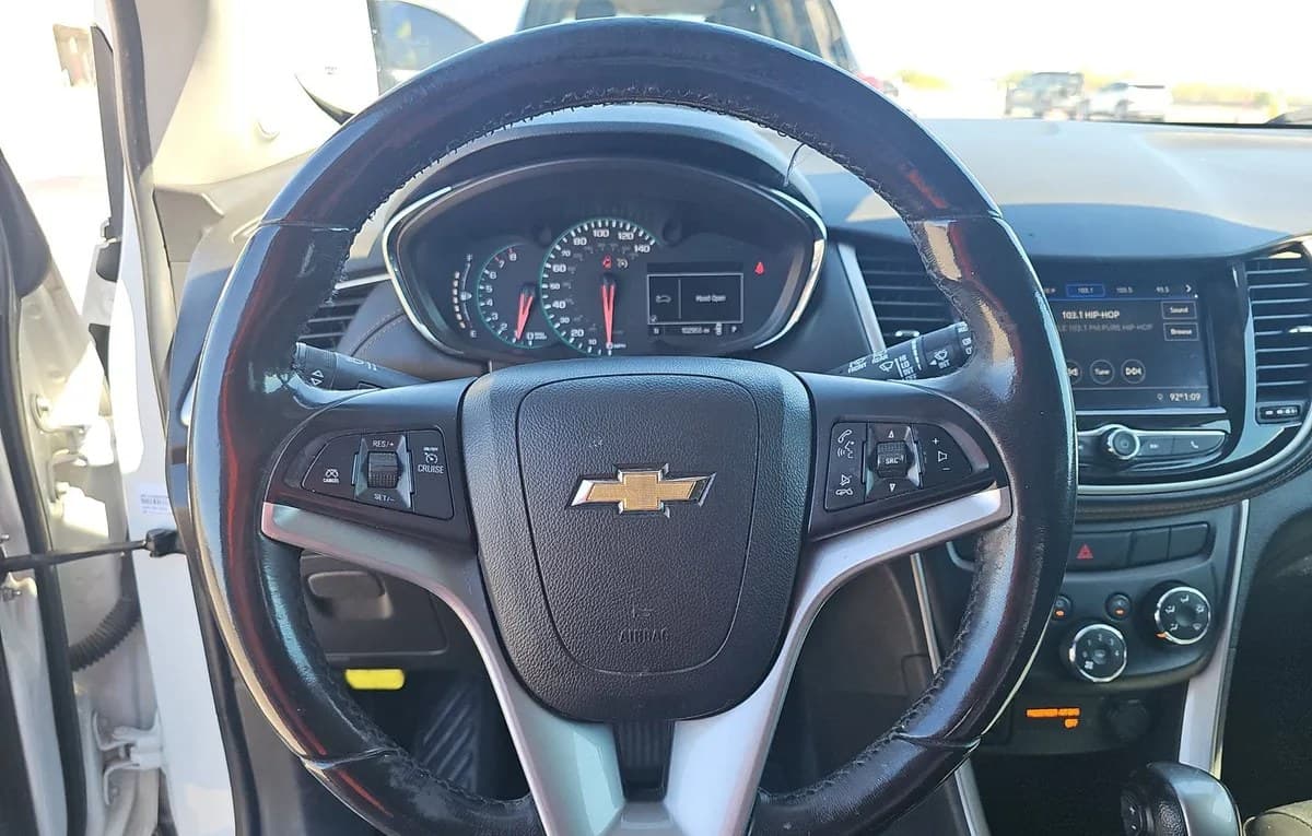 2020 CHEVROLET TRAX LT 6