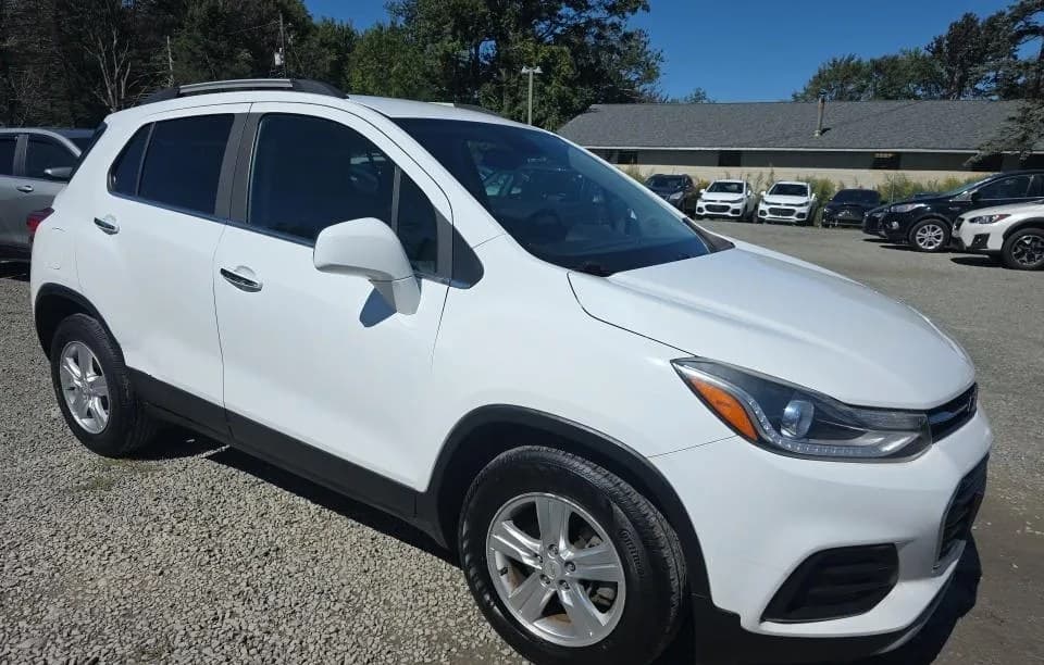 2018 CHEVROLET TRAX LT 4