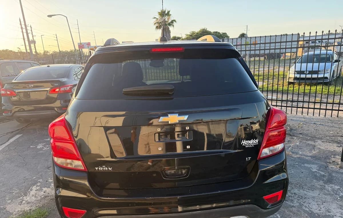 2019 CHEVROLET TRAX LT 4