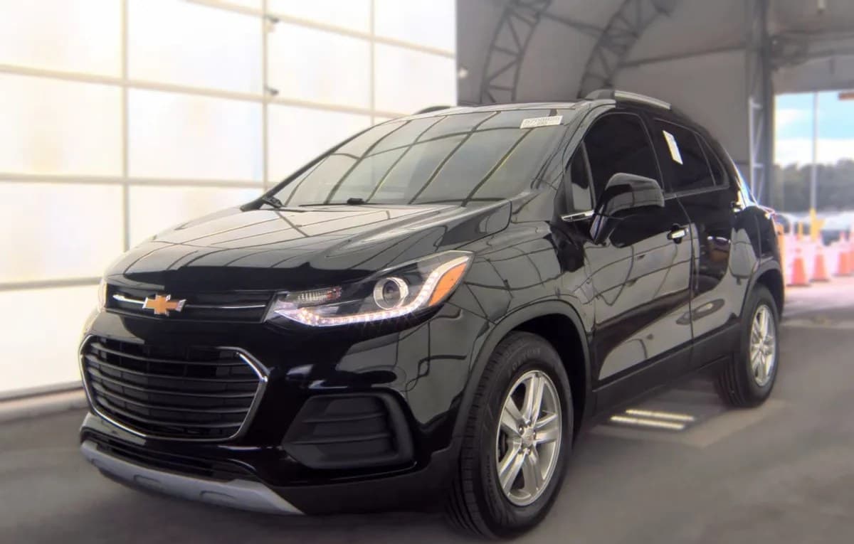 2019 CHEVROLET TRAX LT 2