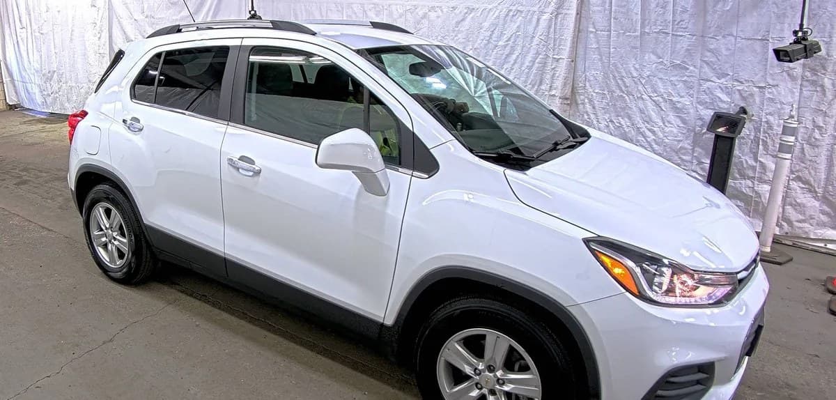2017 CHEVROLET TRAX LT 4