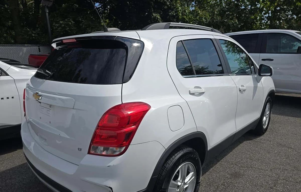 2020 CHEVROLET TRAX LT 3