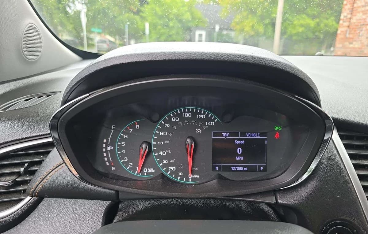2020 CHEVROLET TRAX LT 5