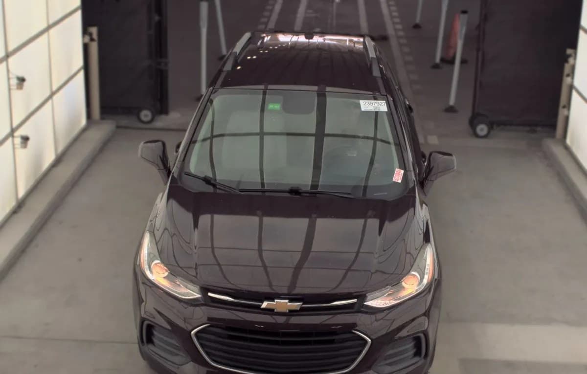 2020 CHEVROLET TRAX LT 2