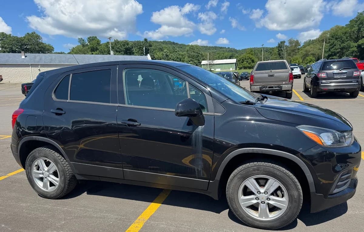 2020 CHEVROLET TRAX LS 3