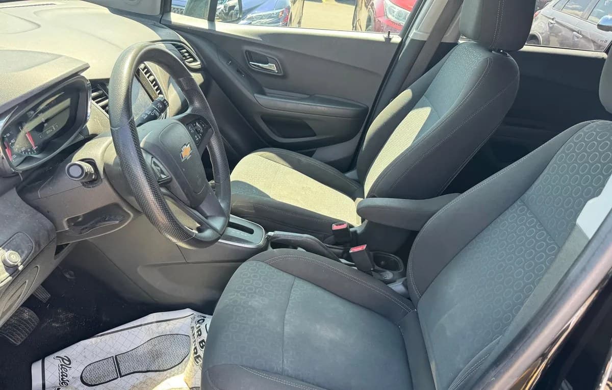 2020 CHEVROLET TRAX LS 5