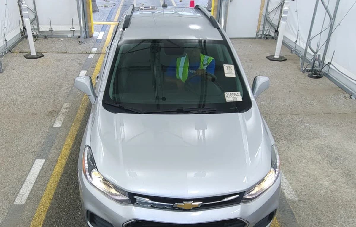2019 CHEVROLET TRAX LT 2