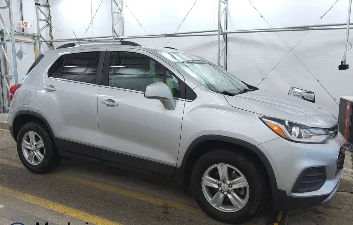 2019 CHEVROLET TRAX LT 3