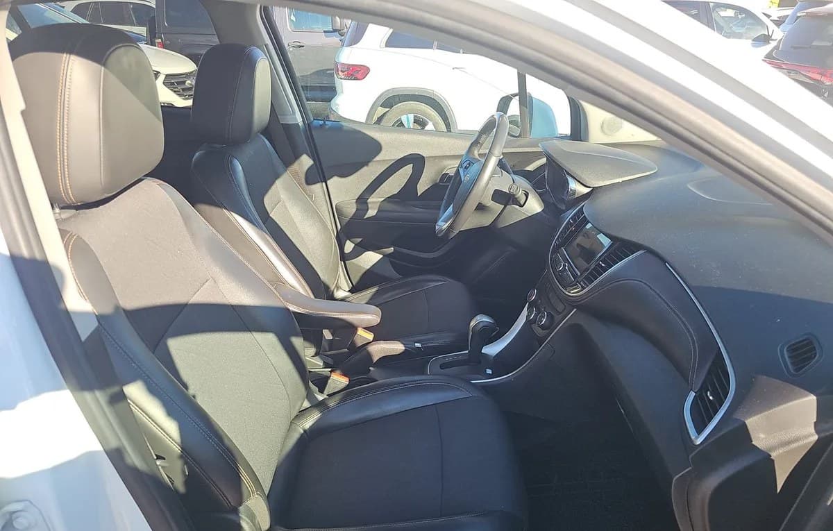 2018 CHEVROLET TRAX LT 5