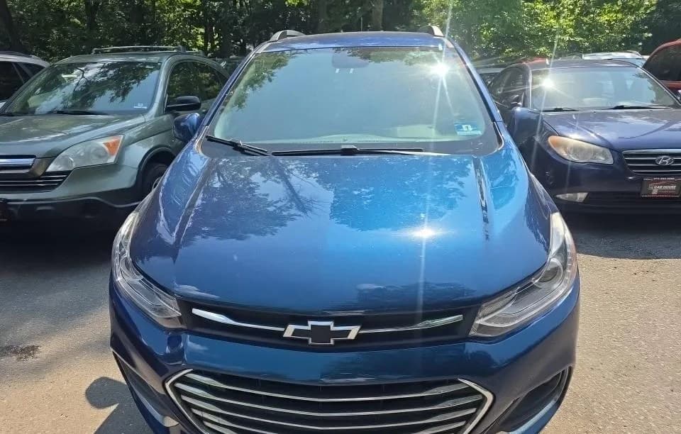 2020 CHEVROLET TRAX LT 3