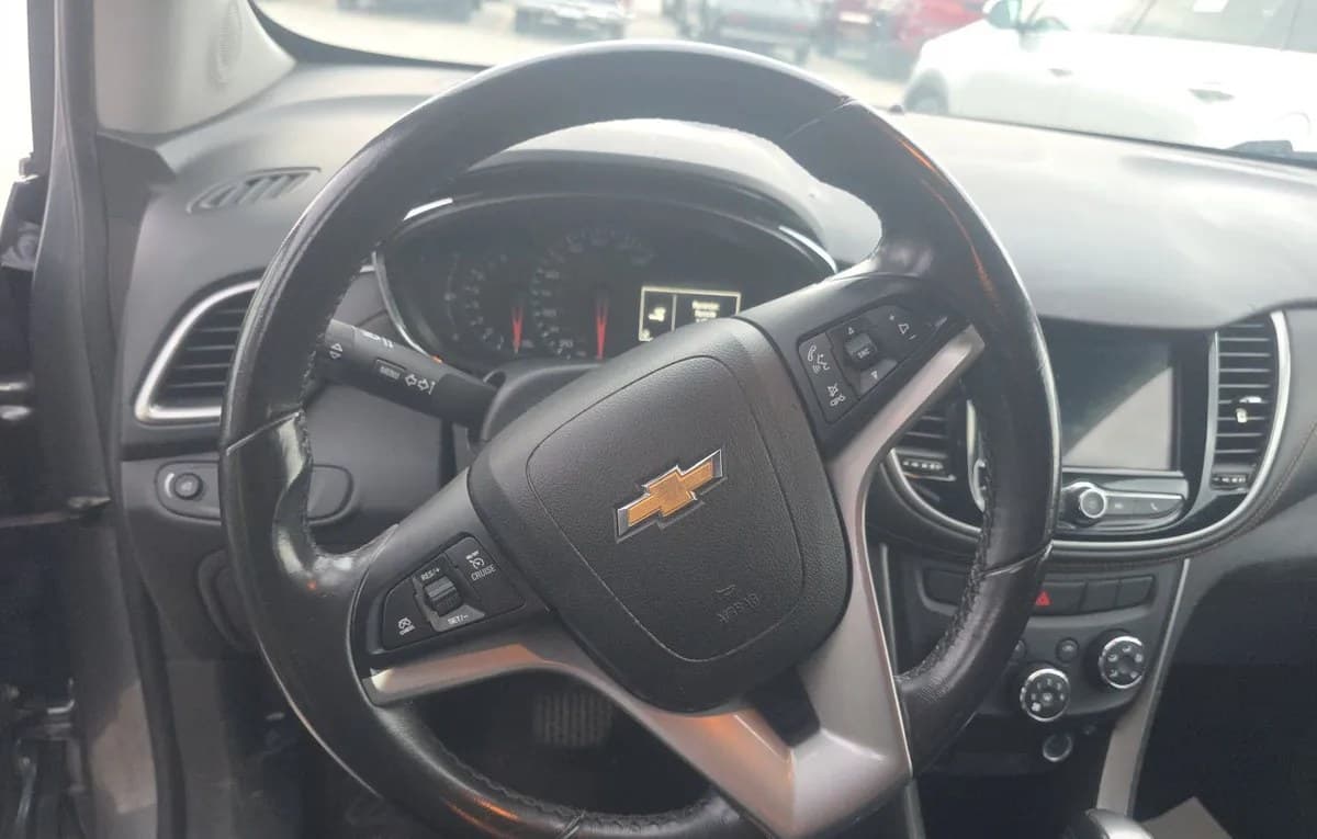 2019 CHEVROLET TRAX LT 6