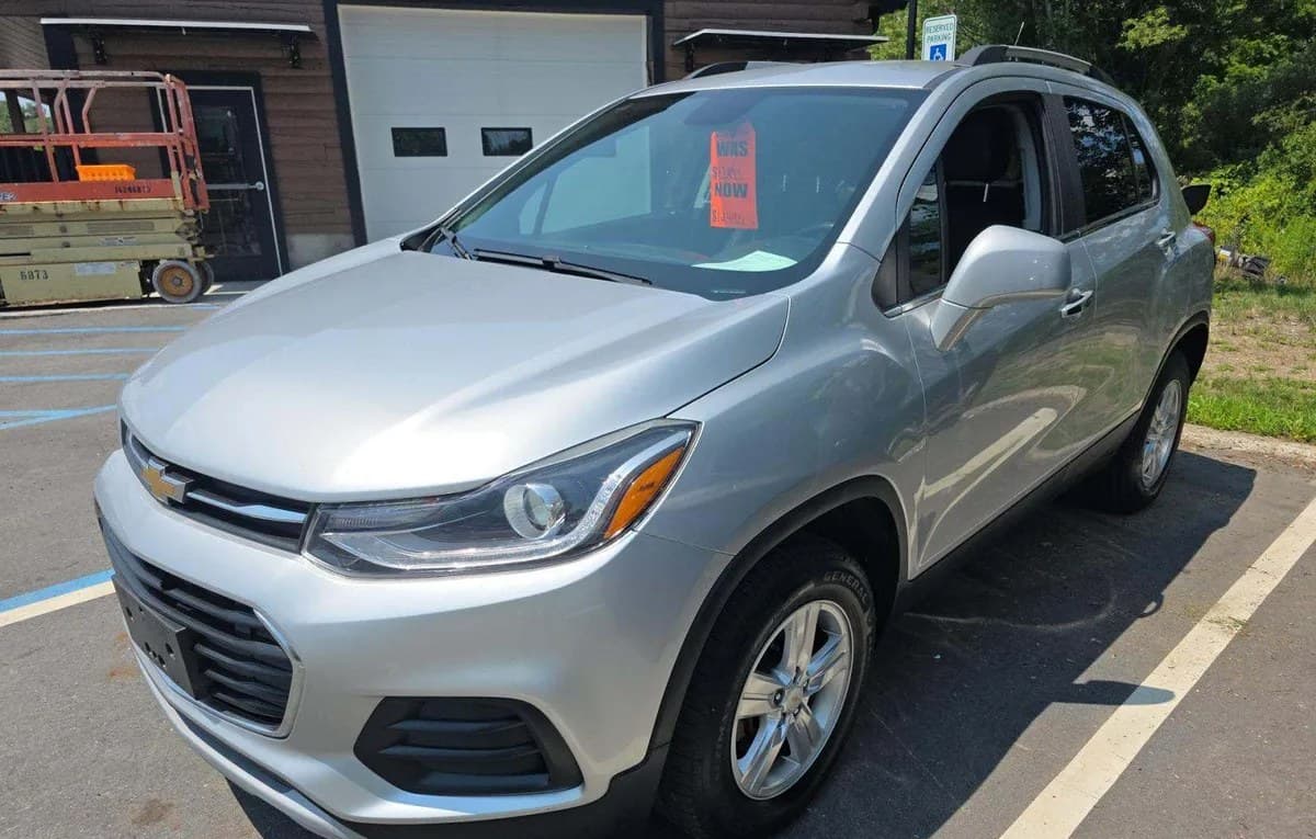 2018 CHEVROLET TRAX LT 2