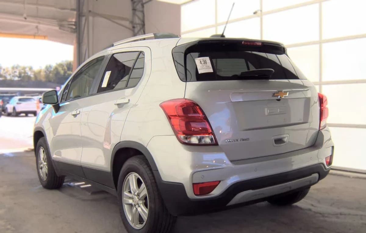 2022 CHEVROLET TRAX LT 5