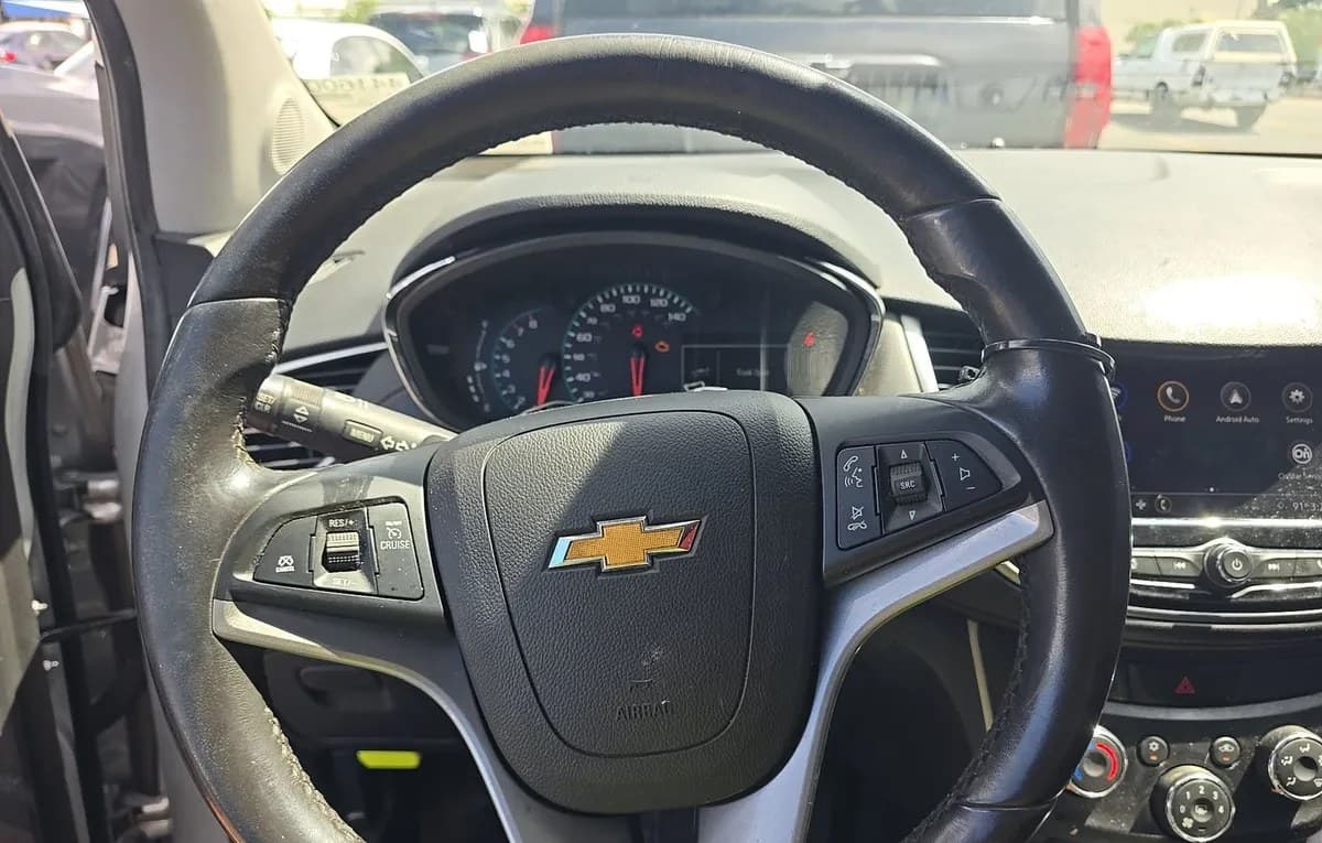 2022 CHEVROLET TRAX LT 7