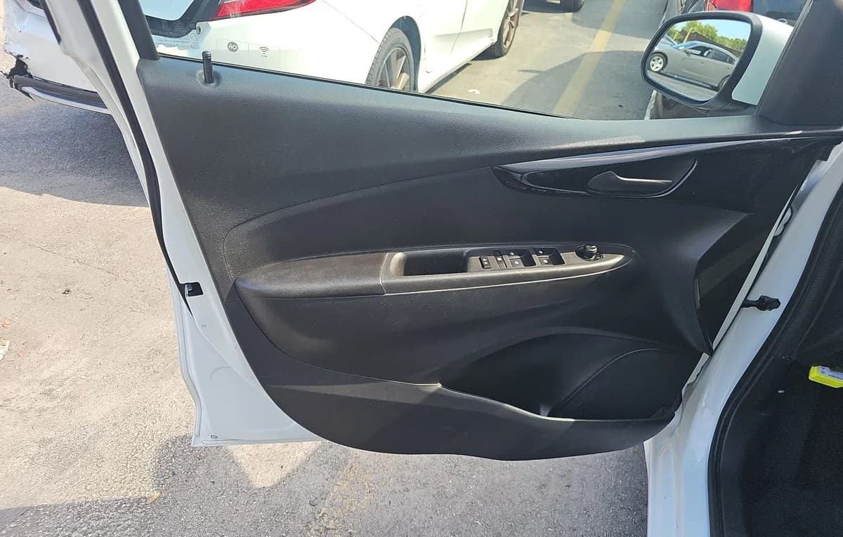 2022 CHEVROLET SPARK 1LT 5