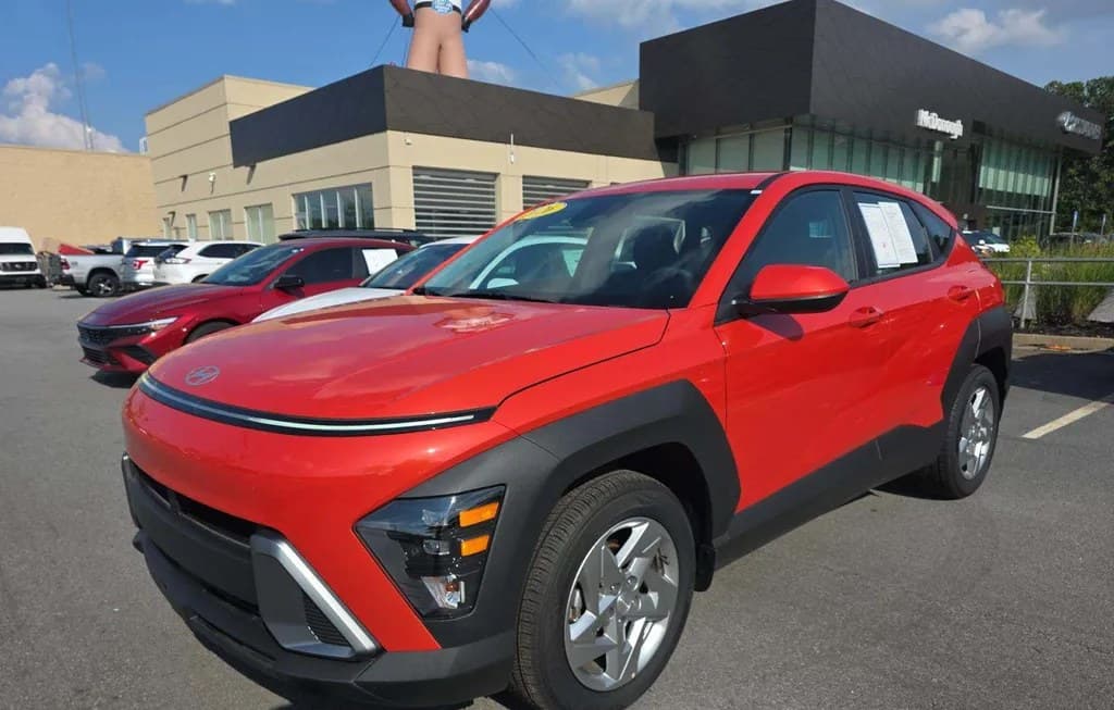 2026 HYUNDAI KONA SE