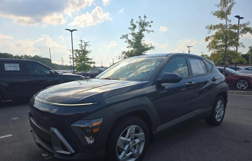 2026 HYUNDAI KONA SE