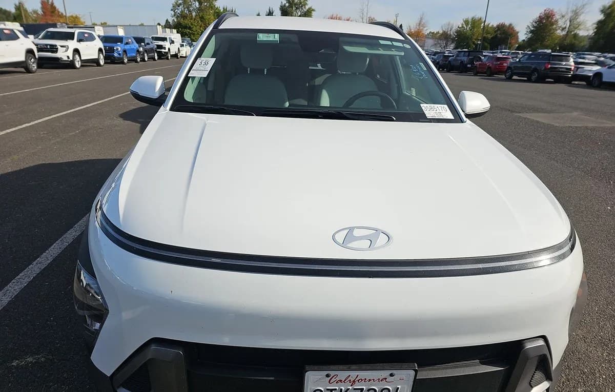 2025 HYUNDAI KONA SEL 3