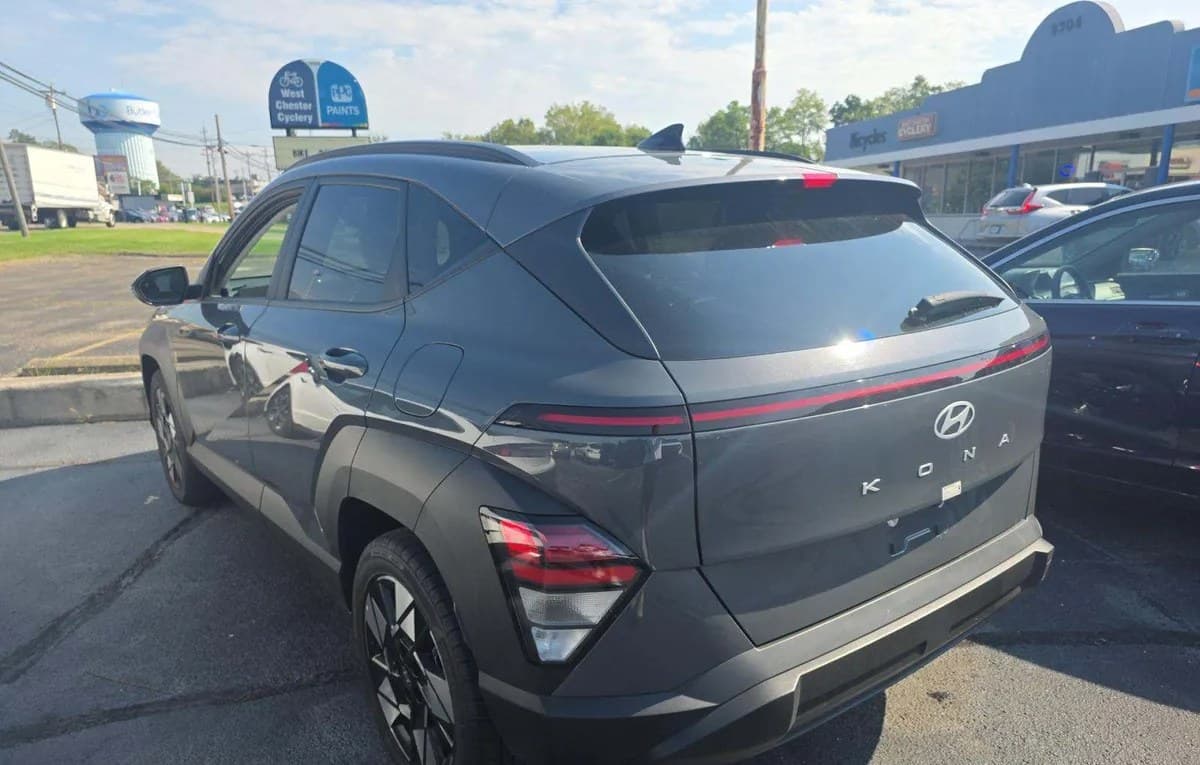 2025 HYUNDAI KONA SEL 3