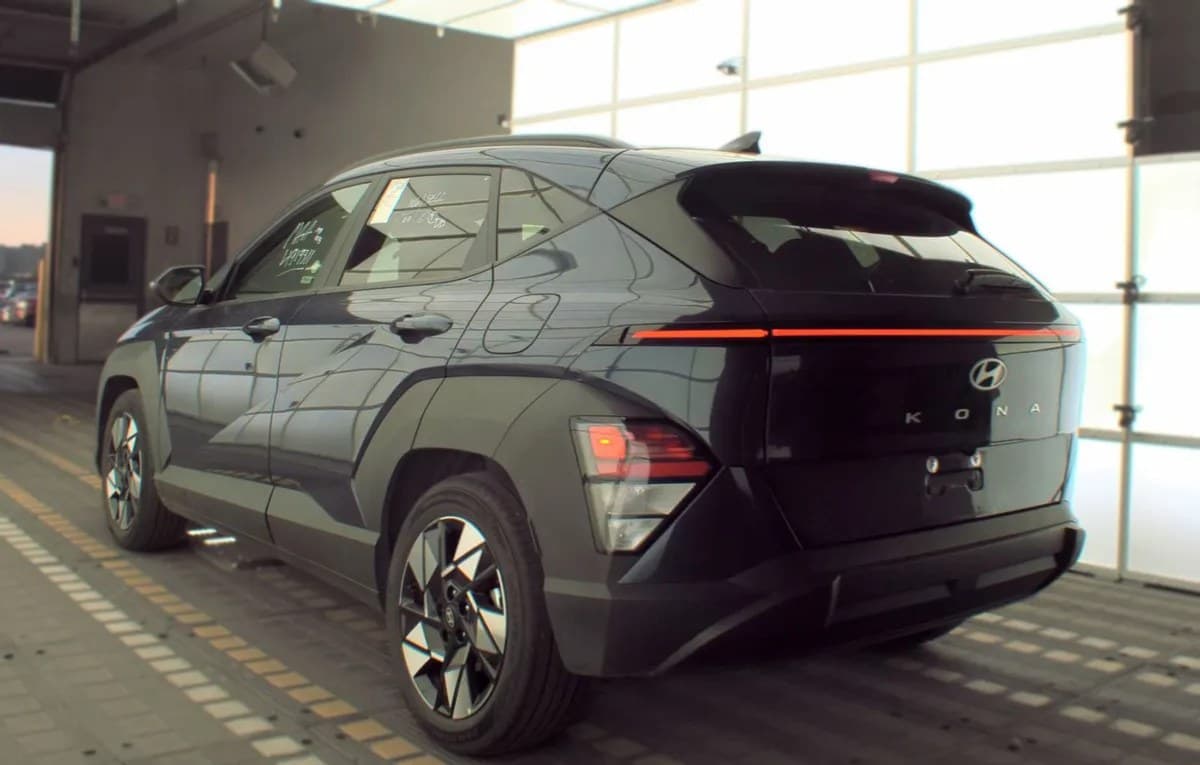 2025 HYUNDAI KONA SEL 6