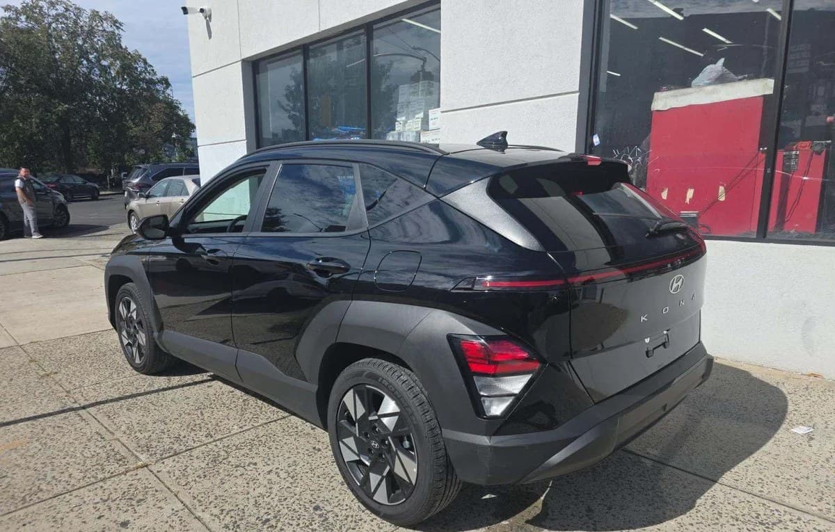 2025 HYUNDAI KONA SEL 3