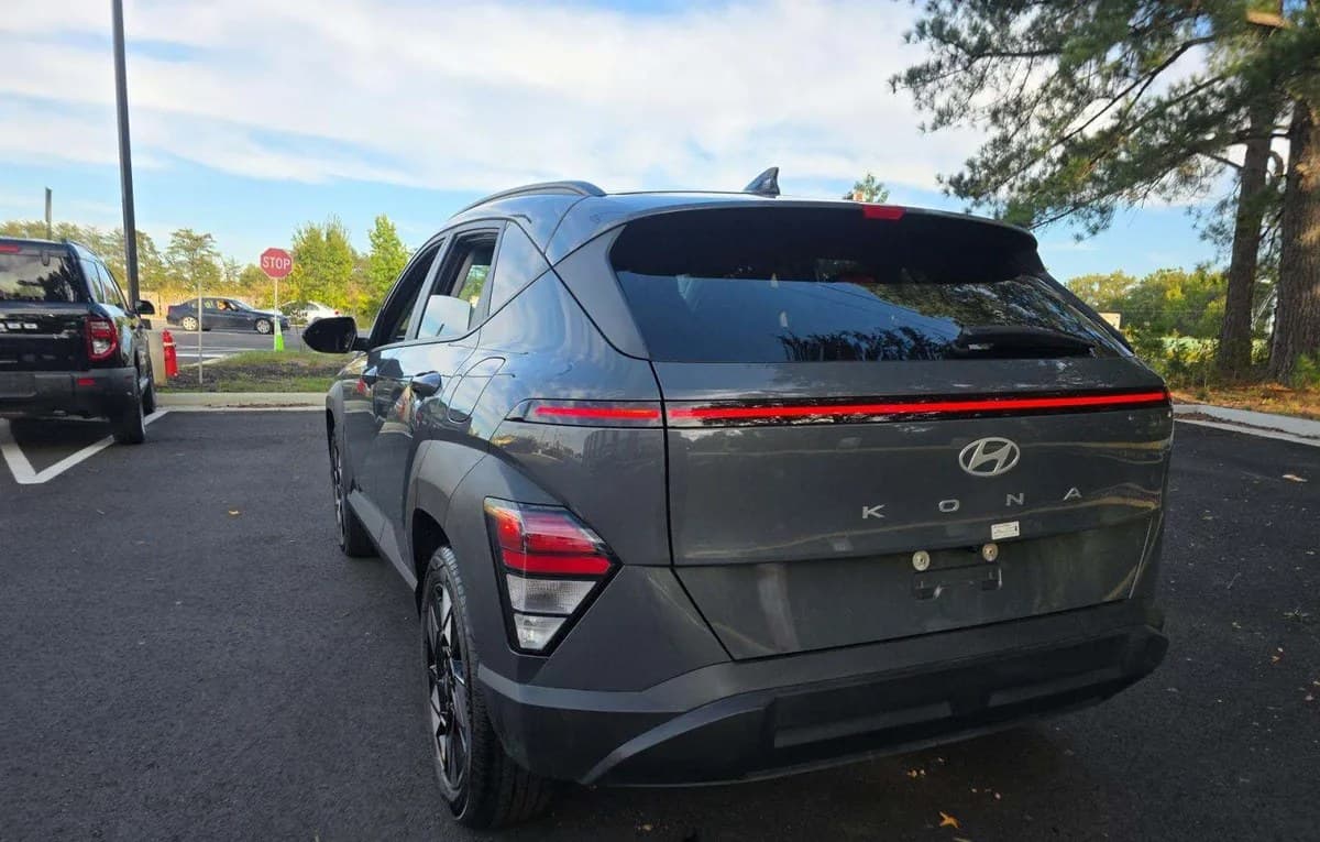 2025 HYUNDAI KONA SEL 3
