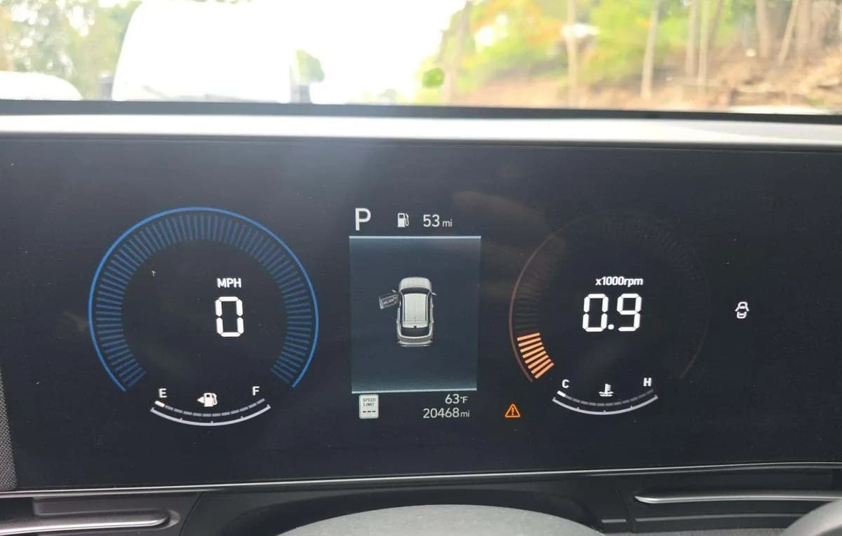 2024 HYUNDAI KONA SEL 6