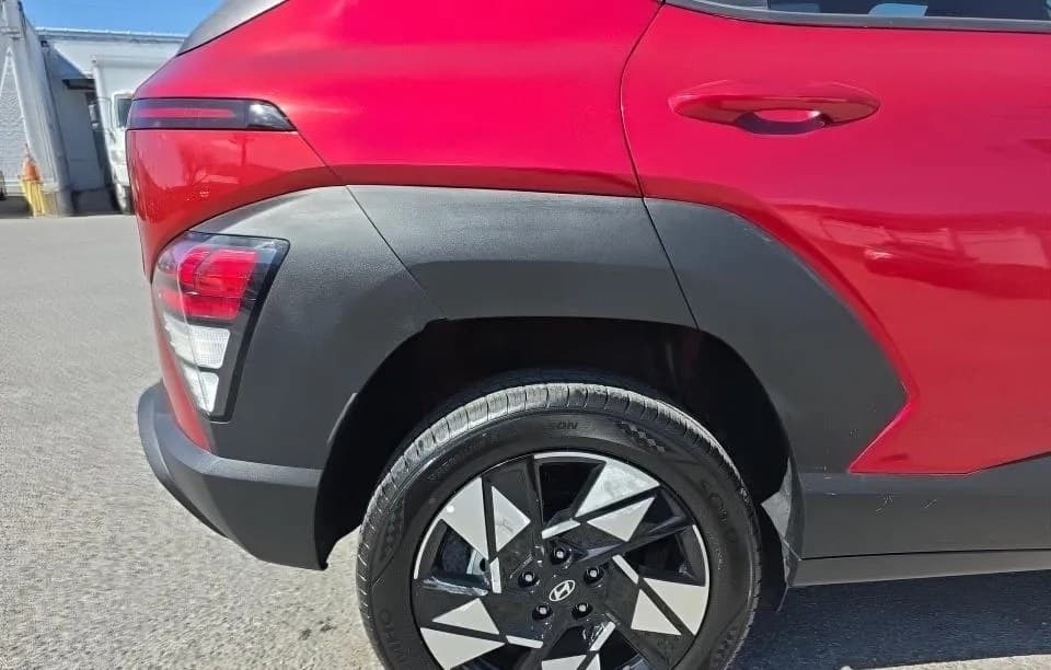 2025 HYUNDAI KONA SEL 7