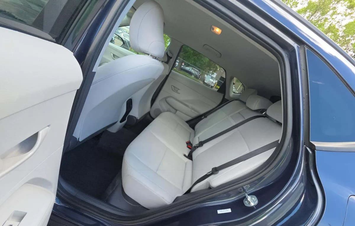 2025 HYUNDAI KONA SEL 7