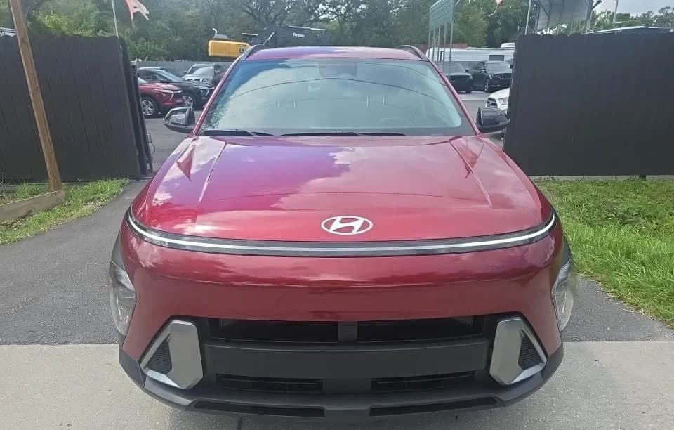2026 HYUNDAI KONA SEL Sport 3