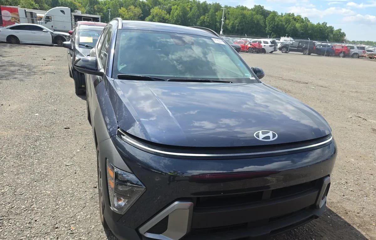 2026 HYUNDAI KONA SEL Sport 3