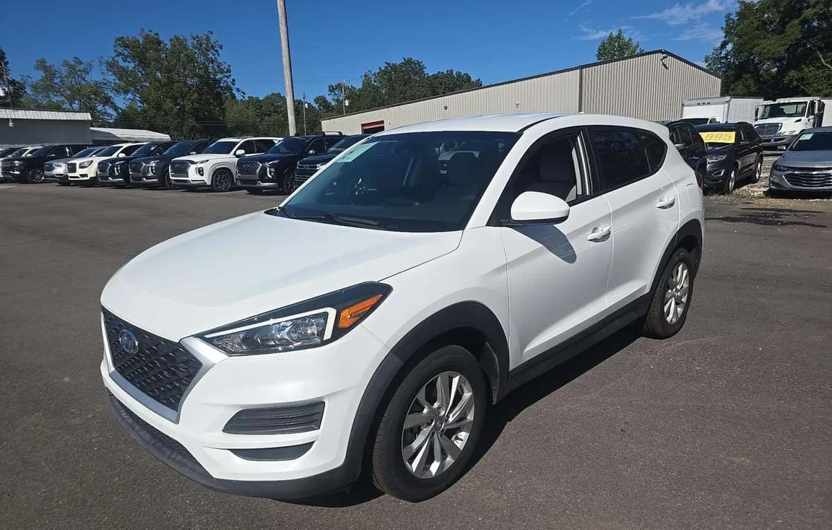 2021 HYUNDAI TUCSON SE 2