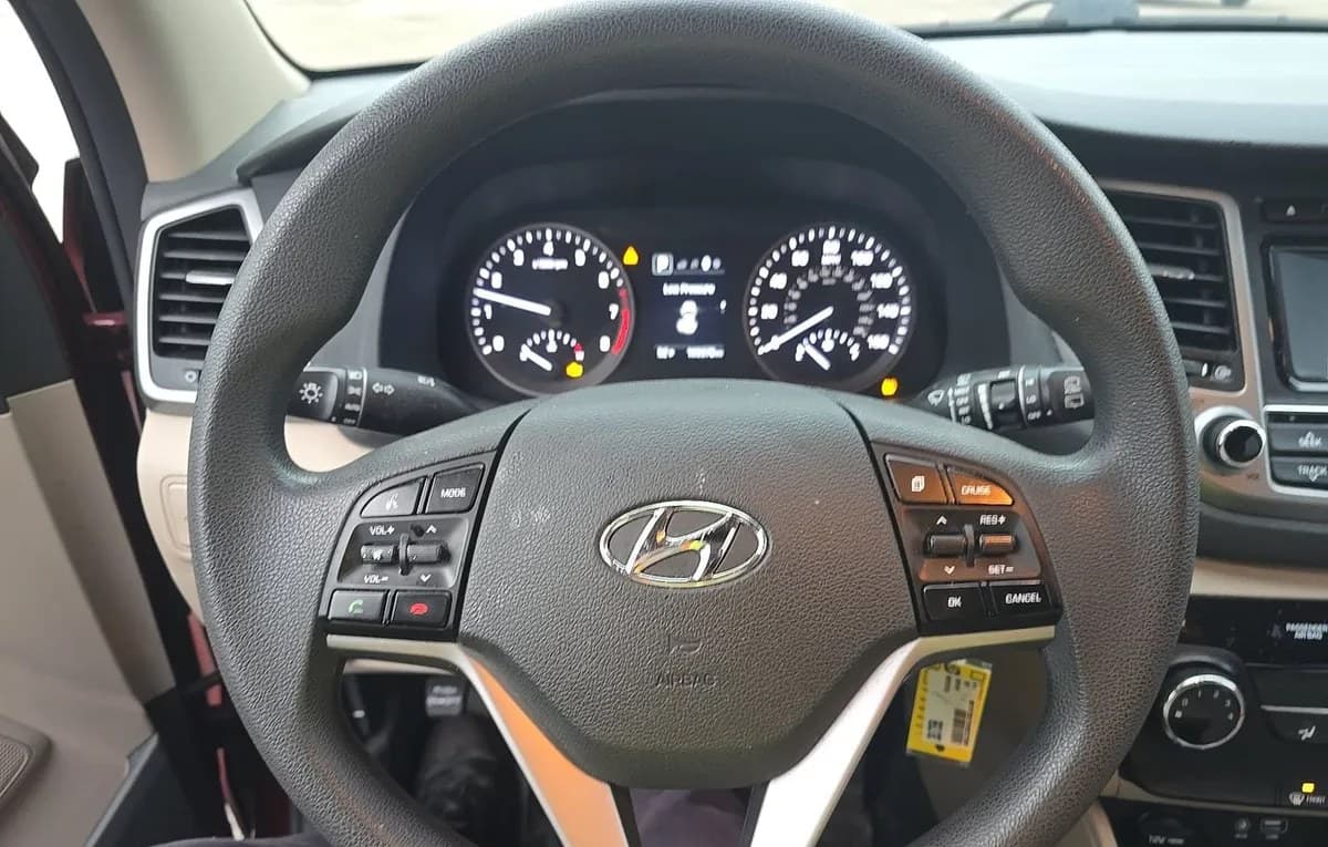 2018 HYUNDAI TUCSON SE 7