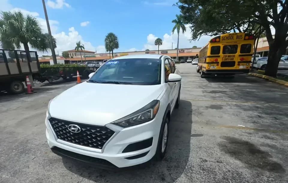 2019 HYUNDAI TUCSON SE