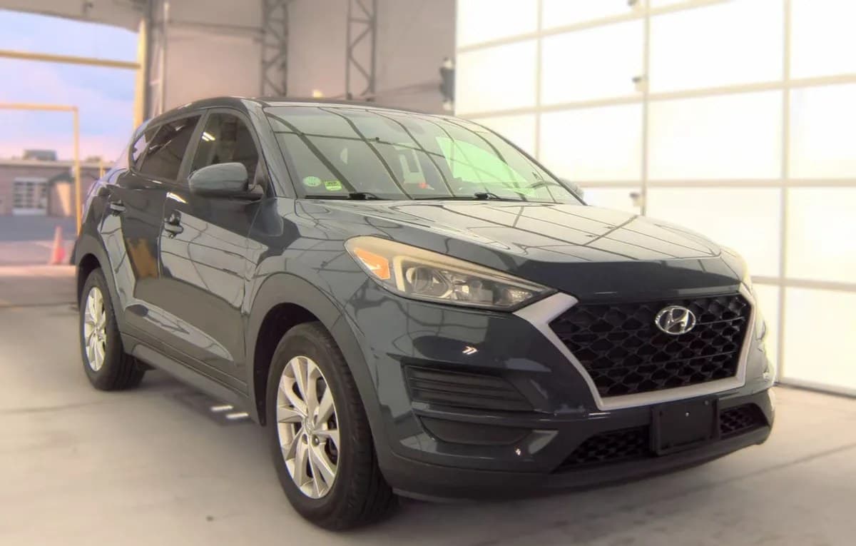 2019 HYUNDAI TUCSON SE 4