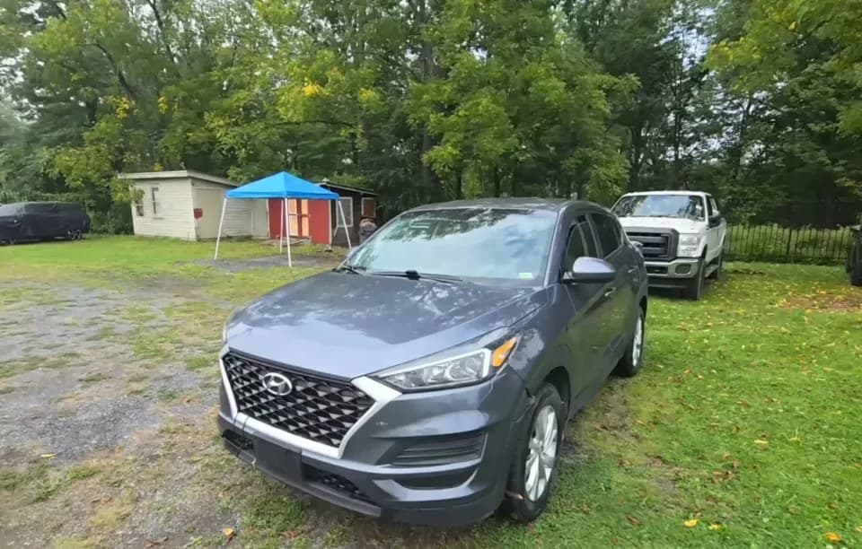2021 HYUNDAI TUCSON SE 1
